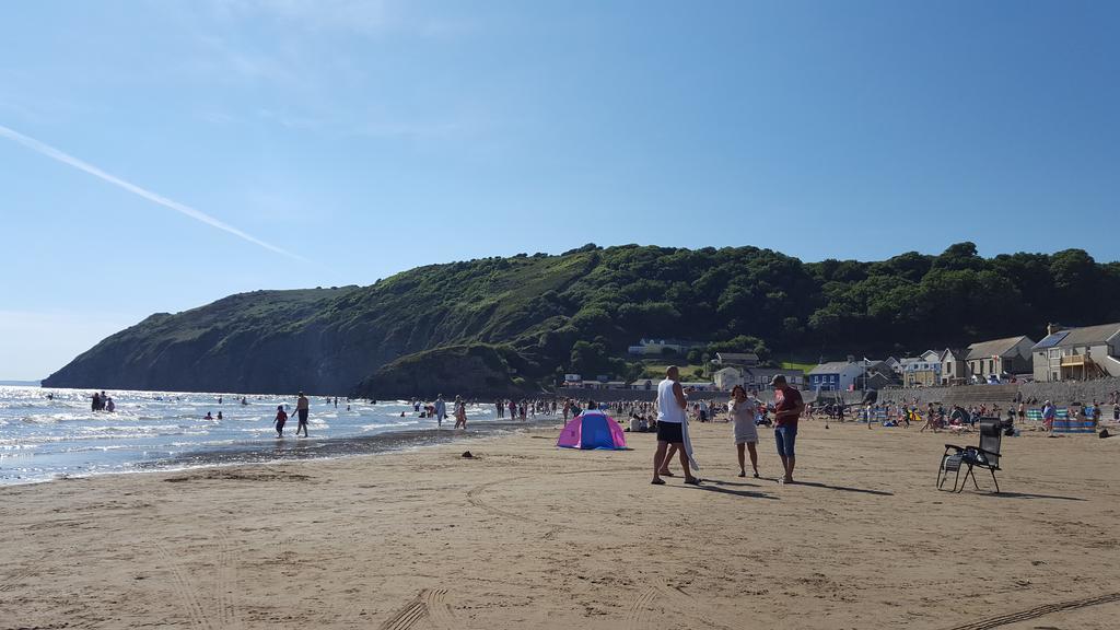 Pendine Sands Guest House Exteriör bild